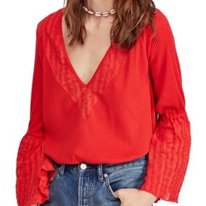 FREE PEOPLE PARISIAN NIGHTS TUNIC TOP eyelets women’s small S bell sleeves red
